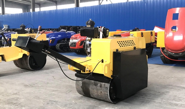 小(xiǎo)型壓路機可(kě)以在哪些方面使用(yòng)